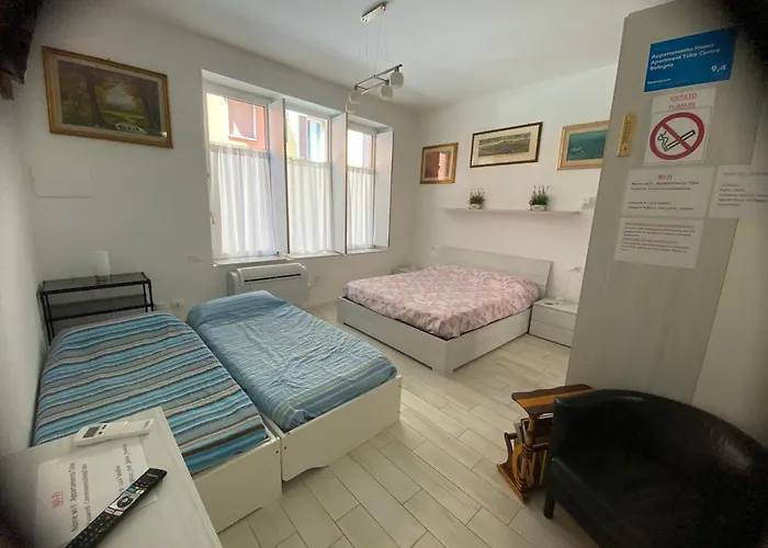 House Tabe Centro Апартаменты Болонья